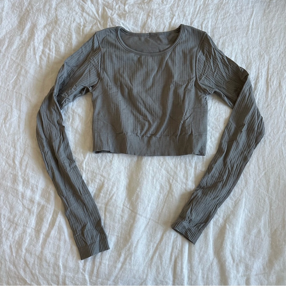 Lululemon ebb to street long sleeve